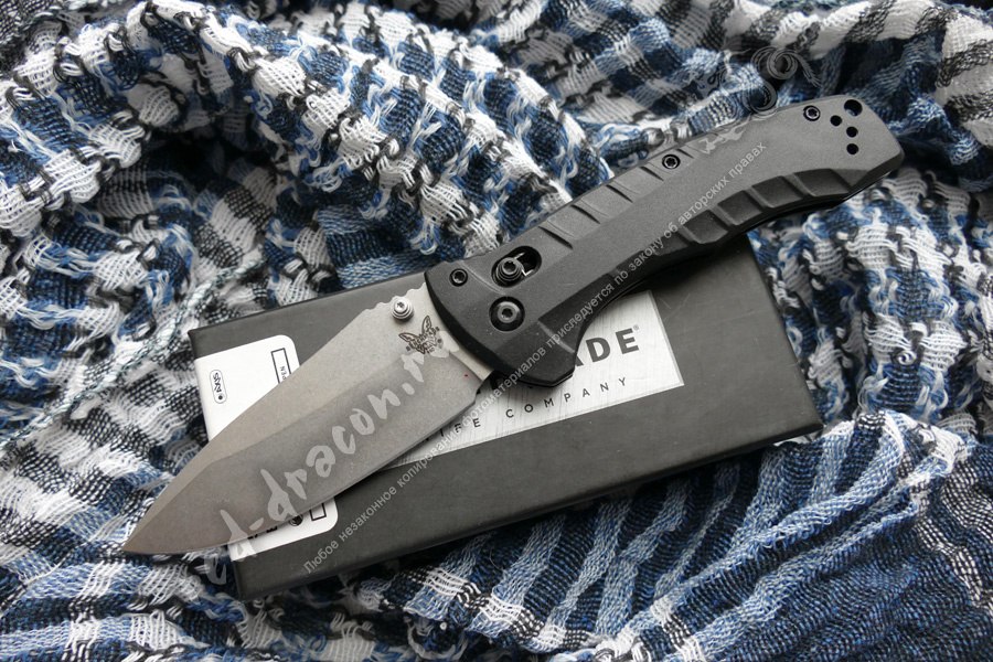 Нож складной Benchmade 