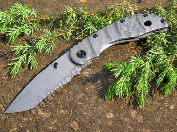 Охотничий нож из порошковой стали "Steelclaw"